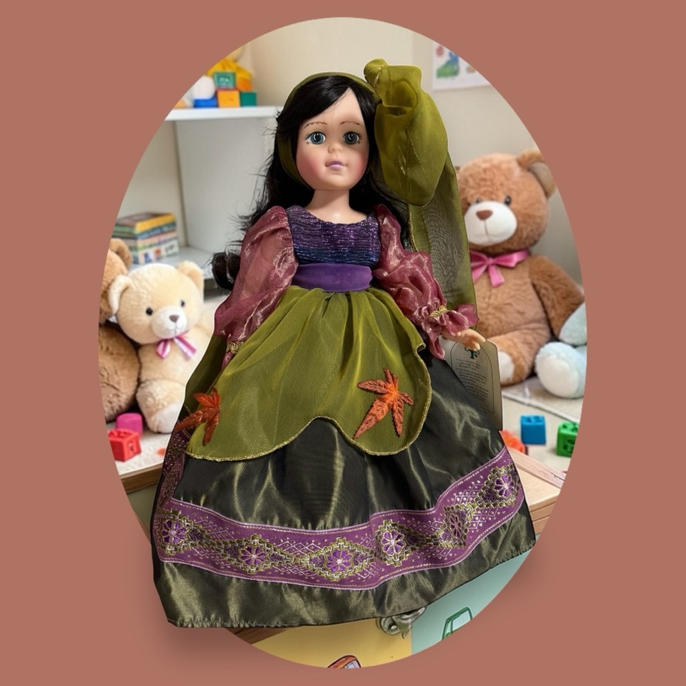 Vintage 14” 1992 Era Robin Woods Collectible Enchanting Green and Purple Doll
